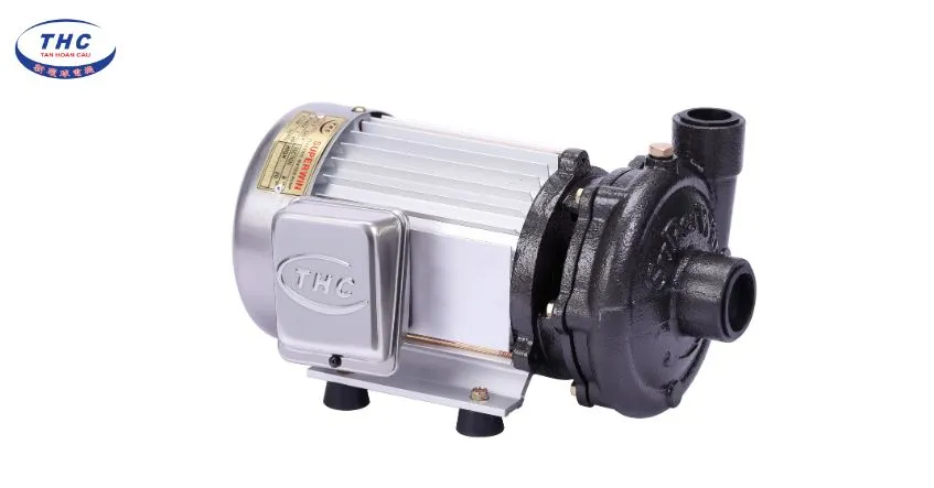 Máy bơm nước tưới cây chạy điện thân thiện môi trường