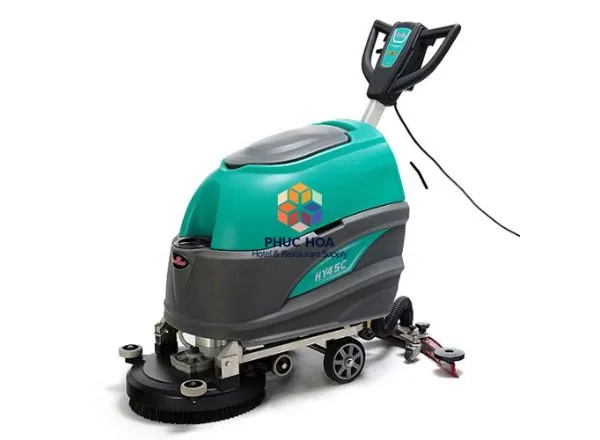 Máy chà sàn liên hợp thực hiện cả chà và hút đồng thời