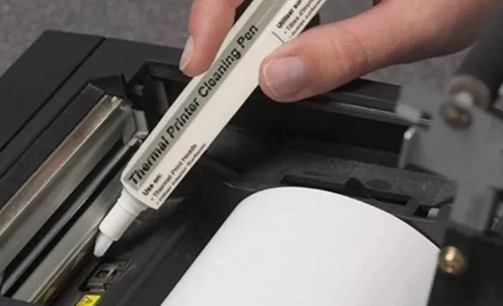 Cần tiến hành kiểm tra và vệ sinh lại máy in nhiệt