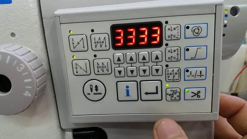 Máy may công nghiệp điện tử có nhiều chức năng hiện đại, tiện dụng