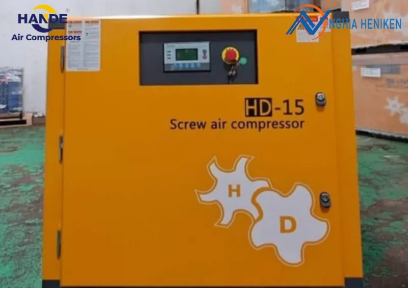 Máy nén khí trục vít 15kw Hande với tùy chọn màu sắc cam hoặc xanh, phù hợp với không gian nhà xưởng