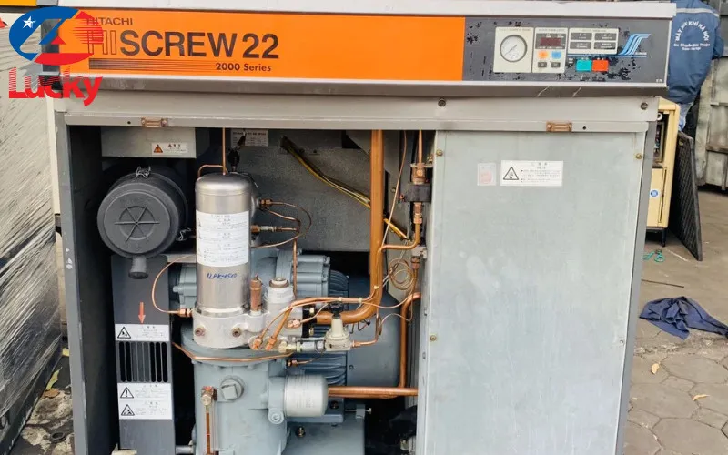 Mức giá cao là một trong những hạn chế của máy nén khí Hitachi
