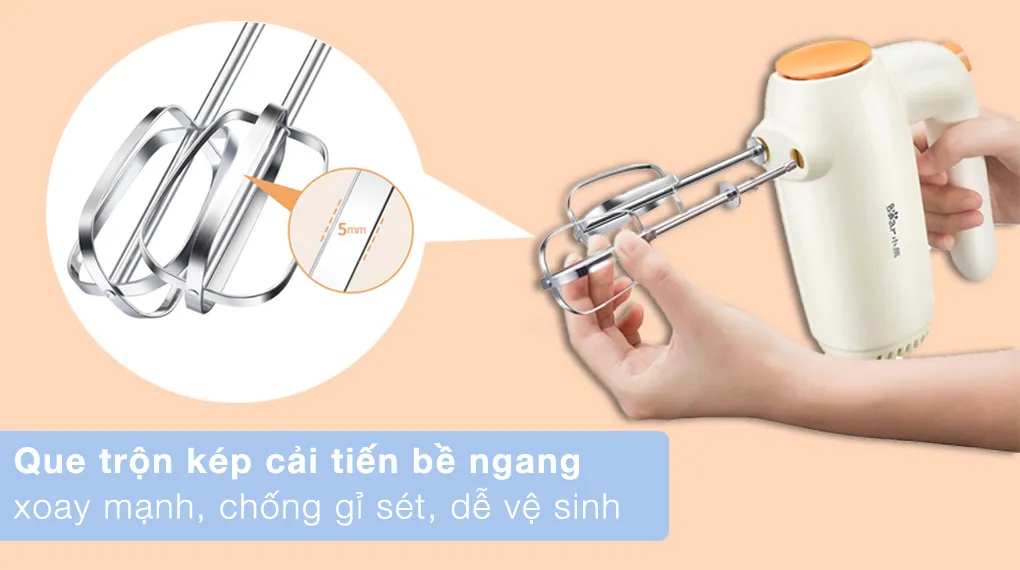 Máy đánh trứng cầm tay Bear với que trộn cần được vệ sinh định kỳ