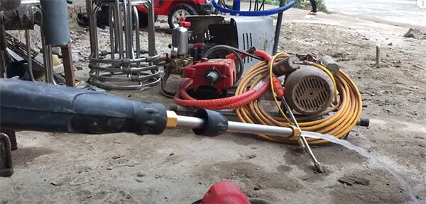 Nước ra yếu do mất áp lực nước