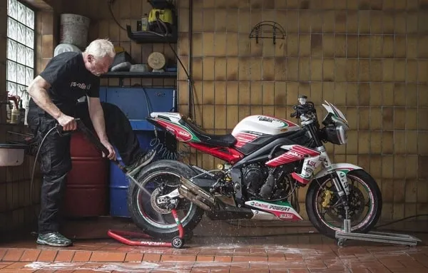 allintitle:cách sử dụng máy rửa xe mini đúng kỹ thuật để làm sạch xe máy