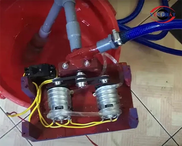 Máy rửa xe tự chế, thể hiện sự linh hoạt trong thiết kế