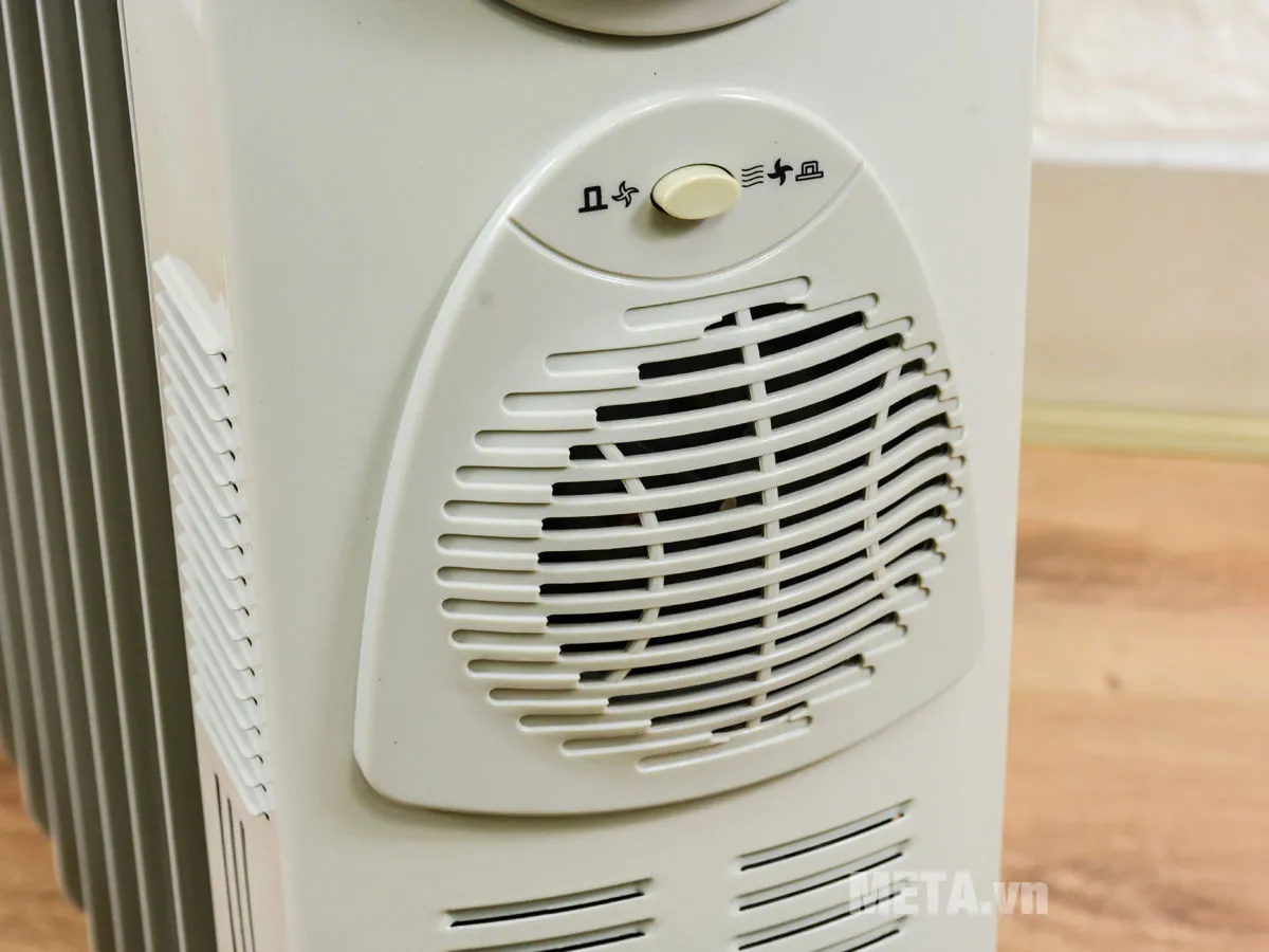 Cách sử dụng chức năng hỗ trợ nóng bằng quạt của máy sưởi dầu Tiross để lưu thông không khí
