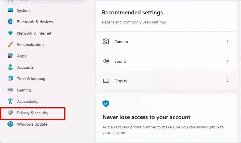 Mở cài đặt quyền riêng tư để giải quyết lỗi đơ máy tính
