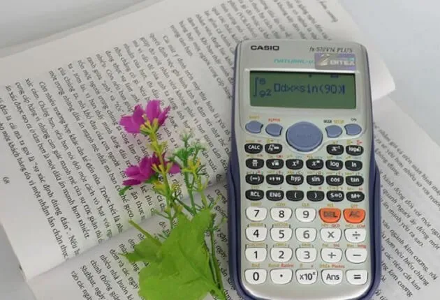 Lý do cần thực hiện reset máy tính bỏ túi Casio định kỳ để đảm bảo hiệu suất, liên quan đến cách sửa máy tính fx 570es plus