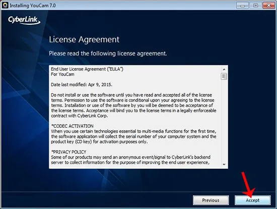 Đồng ý các điều khoản cài đặt CyberLink YouCam trên Windows 7