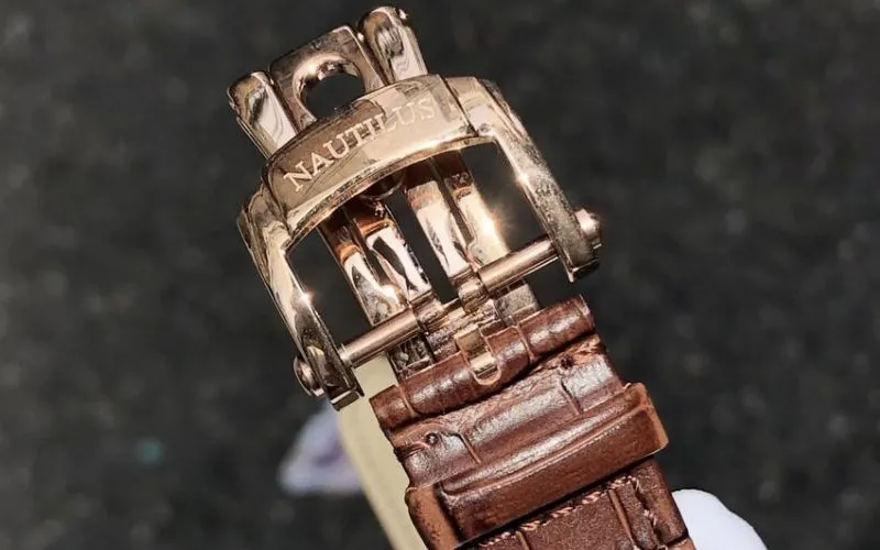 Hướng Dẫn Chi Tiết Cách Mở Máy Đồng Hồ Seiko An Toàn Và Chính Xác