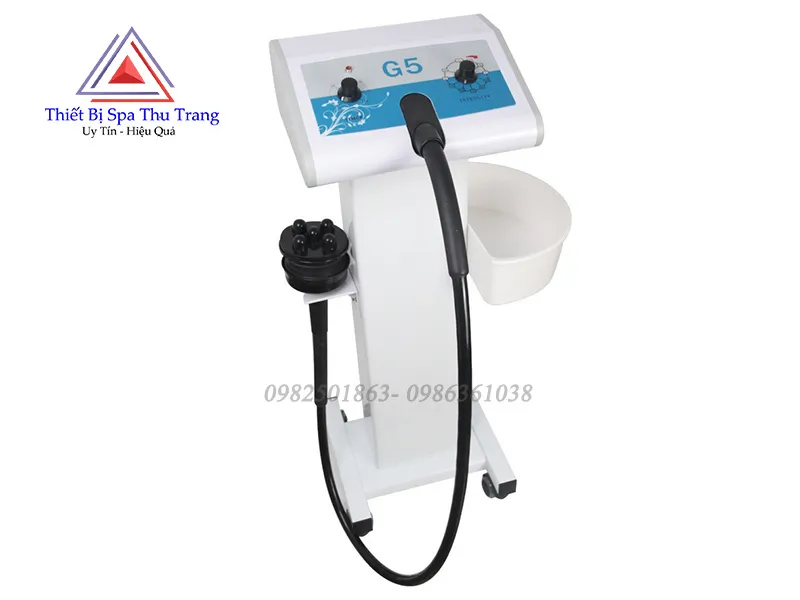 Máy giảm béo G5 đang được sử dụng để massage bụng