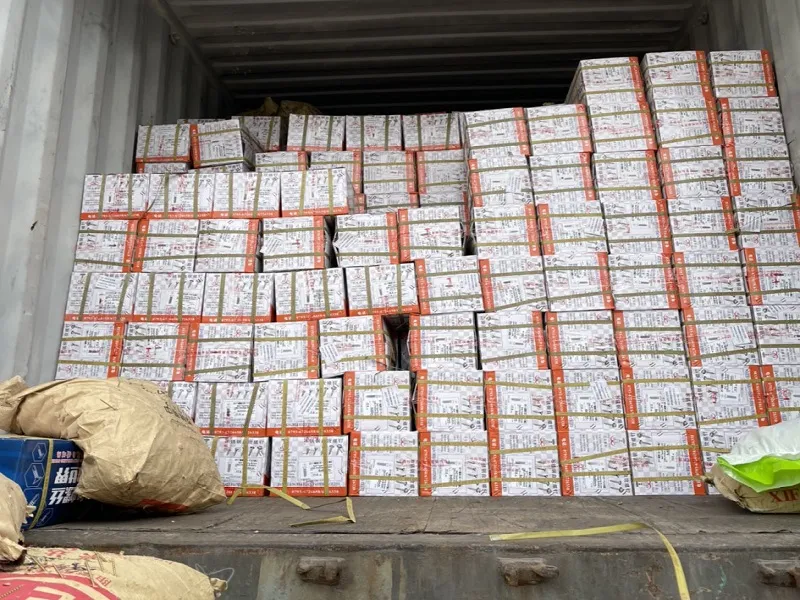 Hình ảnh các loại bulong và phụ kiện nhập khẩu chất lượng cao