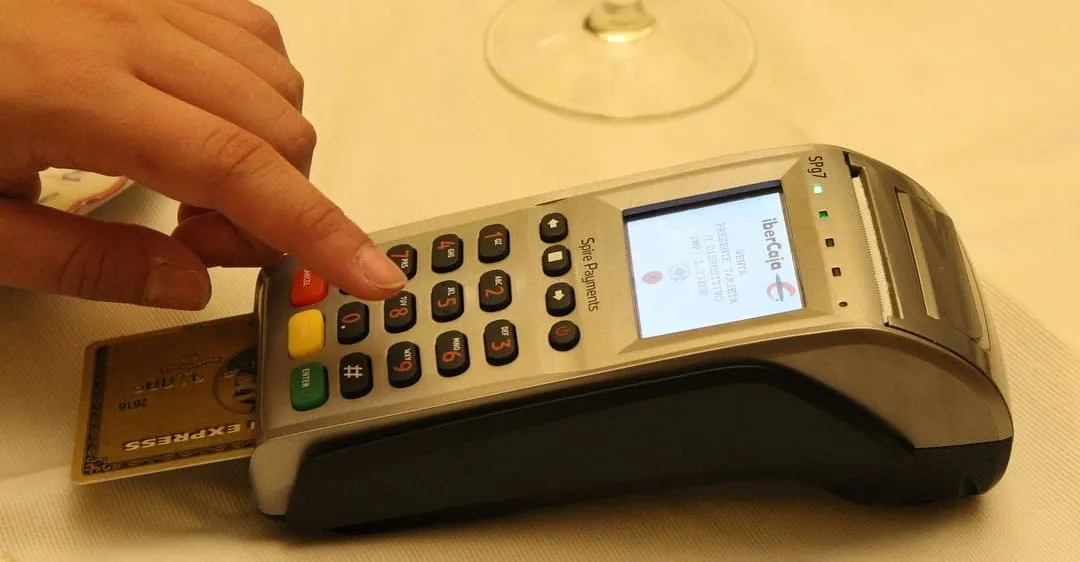 Một số lưu ý về cách sử dụng máy POS Vietcombank để đảm bảo an toàn