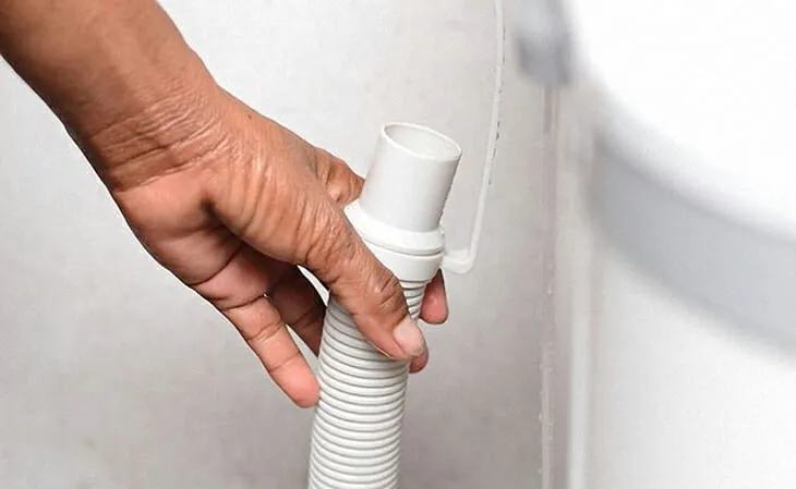 Sơ đồ cách lắp đặt ống thoát nước máy giặt đúng vị trí