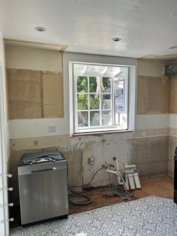 Hướng Dẫn Chi Tiết Cách Lắp Len Tường Gỗ Tự Nhiên Chuyên Nghiệp