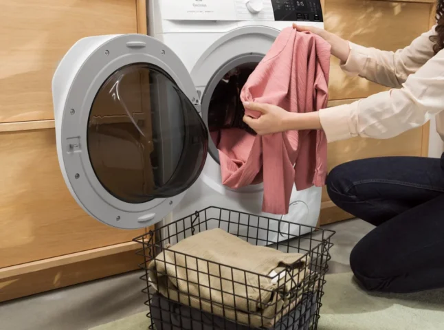 Cách Sử Dụng Máy Giặt Electrolux 8kg Hiệu Quả Và Bền Bỉ Cách Sử Dụng Máy Giặt Electrolux 8kg Hiệu Quả Và Bền Bỉ