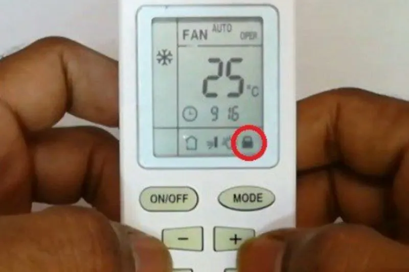 remote máy lạnh gree bị khóa