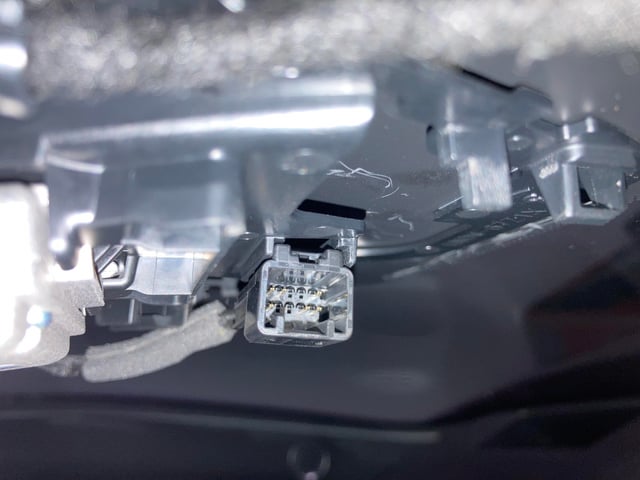 Hướng Dẫn Cách Tháo Gương Xe Máy Điện Chi Tiết Nhất