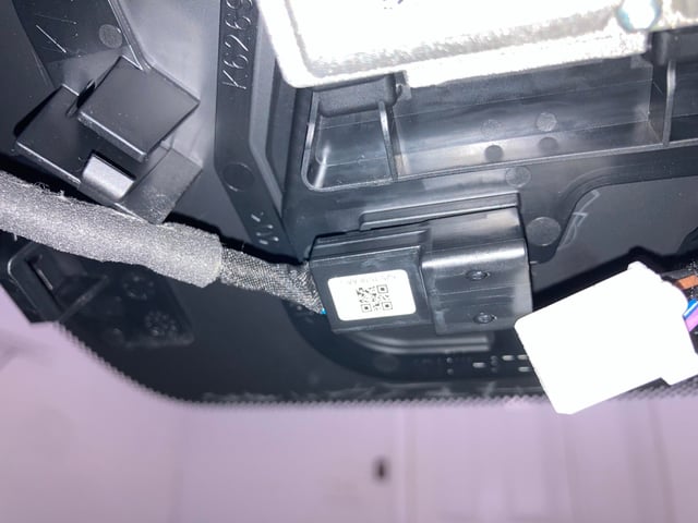 Hướng Dẫn Chi Tiết Cách Tháo Kính Chiếu Hậu Xe Máy Chuẩn Kỹ Thuật