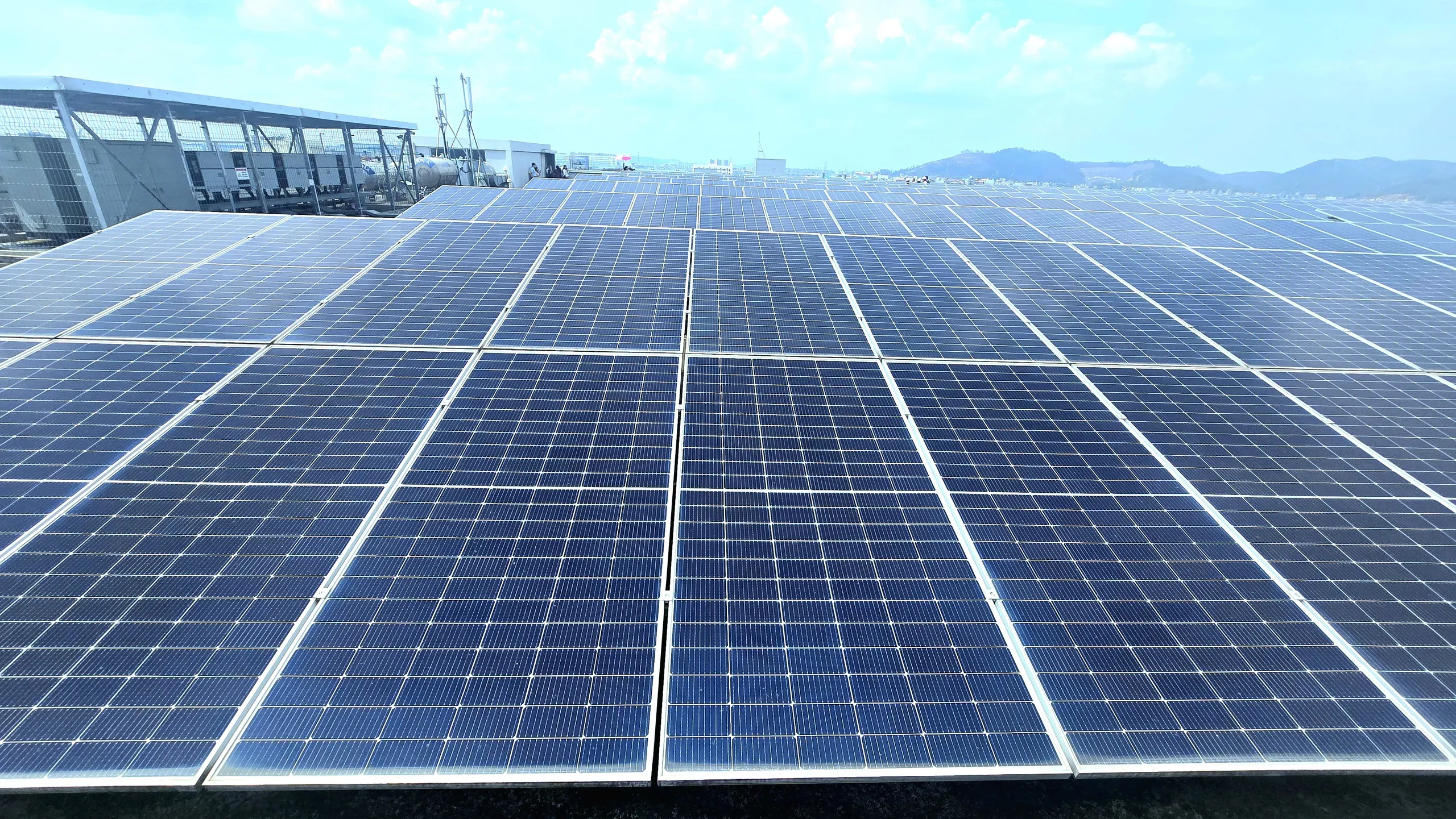 Tự Lắp Điện Khi Xây Nhà: Hướng Dẫn Toàn Diện Và Quy Định Cần Biết