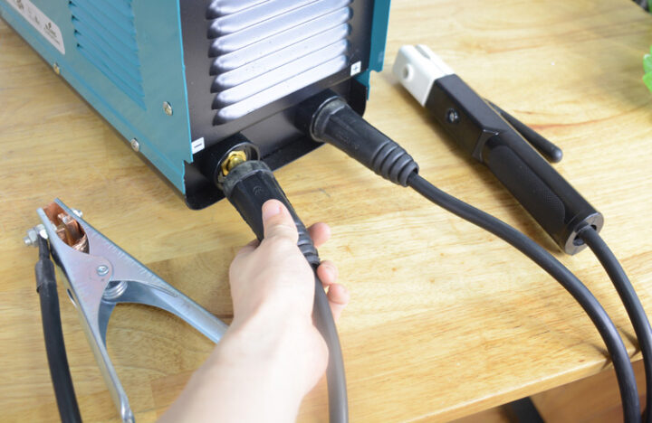 Cách Sử Dụng Máy Hàn Điện An Toàn, Hiệu Quả Cho Mọi Thợ Cơ Khí Cách Sử Dụng Máy Hàn Điện An Toàn, Hiệu Quả Cho Mọi Thợ Cơ Khí