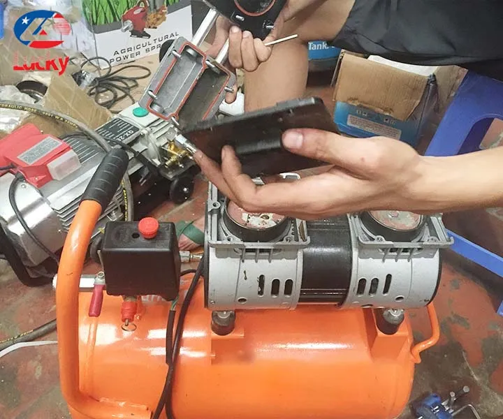 Các Bộ Phận Và Linh Kiện Sơ Cấp Của Máy Bơm Hơi Mini