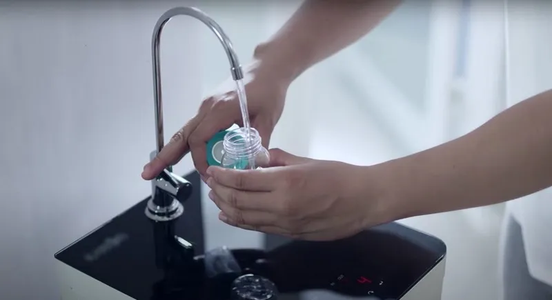 Kiểm tra tổng thể hệ thống khi bình chứa không có nước, một phần quan trọng của cách sửa máy lọc nước kangaroo