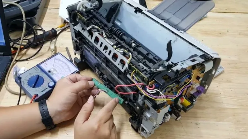 Sửa sensor của máy in