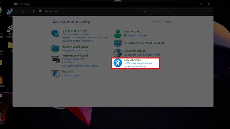 Giao diện Control Panel với mục Ease of Access, nơi bắt đầu cài đặt trợ năng để dùng máy tính không cần chuột