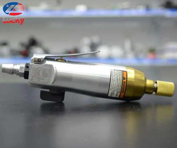 Súng bắn vít khí nén Knight 5H với đầu vặn và đầu khí vào