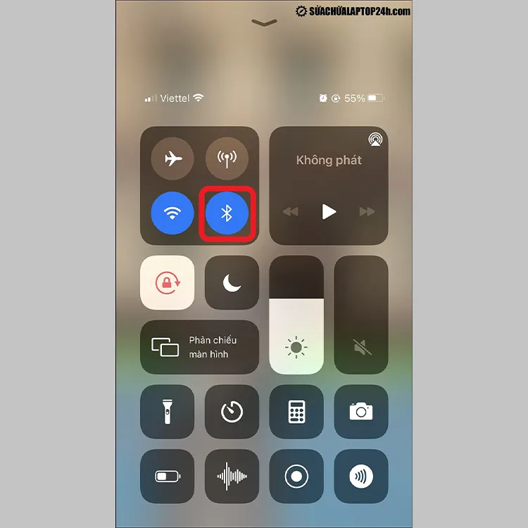 Bật Bluetooth trên iPhone