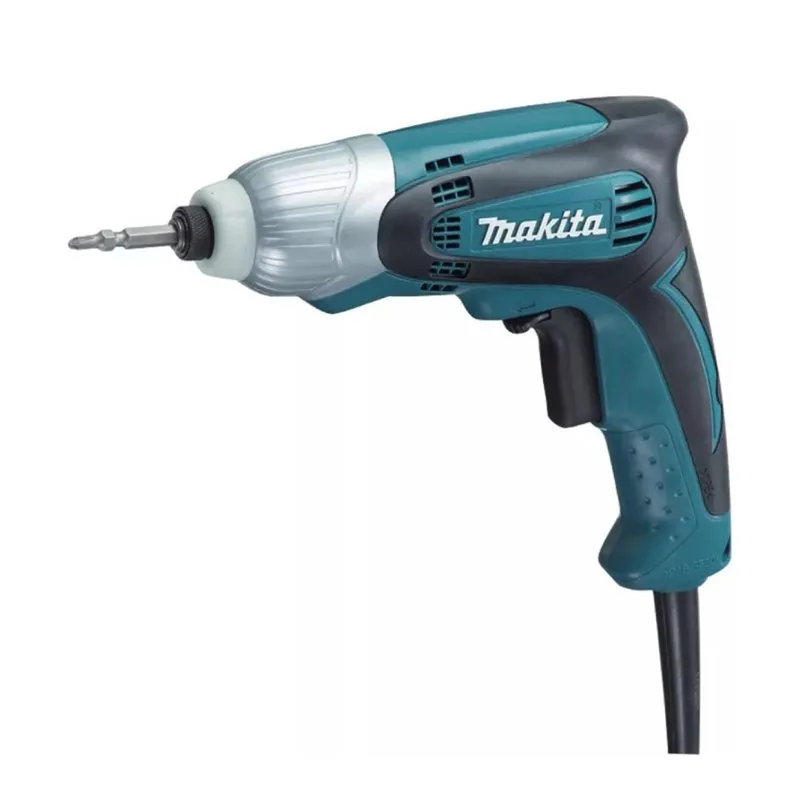 Máy vặn vít Makita TD0100 với thiết kế công thái học
