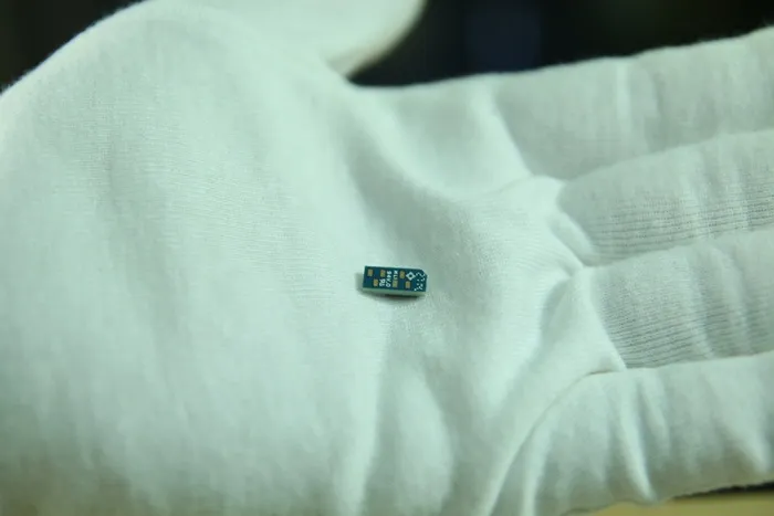 Thiết bị cảm biến của máy Blackberry Passport