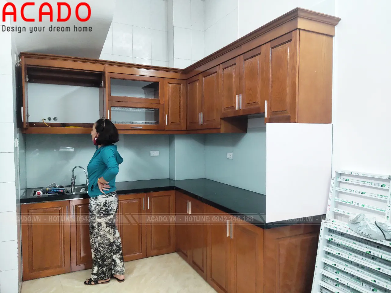 Gỗ sồi Nga được tẩm sấy kĩ càng hạn chế ong vênh, co ngót