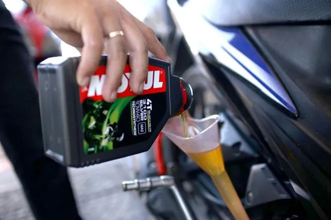 Thời gian thay dầu nhớt xe máy