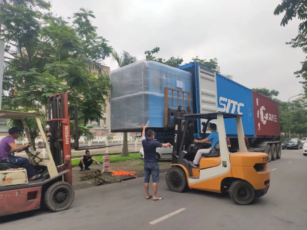 Các loại máy nén khí trục vít không thuộc danh mục hàng hóa cấm nhập khẩu vào Việt Nam, giúp doanh nghiệp dễ dàng thực hiện thủ tục.