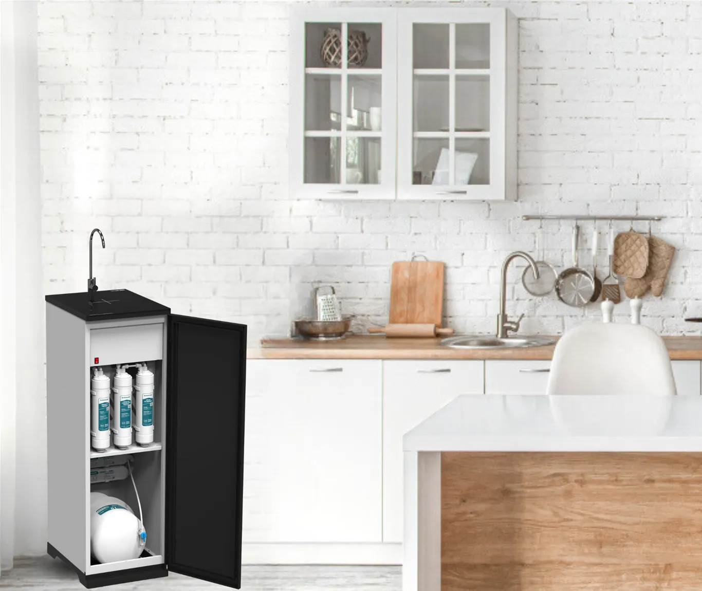 Cần thường xuyên kiểm tra bình áp và hệ thống lõi lọc để đảm bảo máy lọc nước luôn hoạt động ổn định, bao gồm cả các kết nối ống