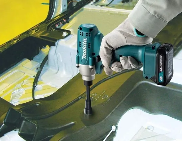 Makita TD112DNZ siết vít nhanh, chắc chắn