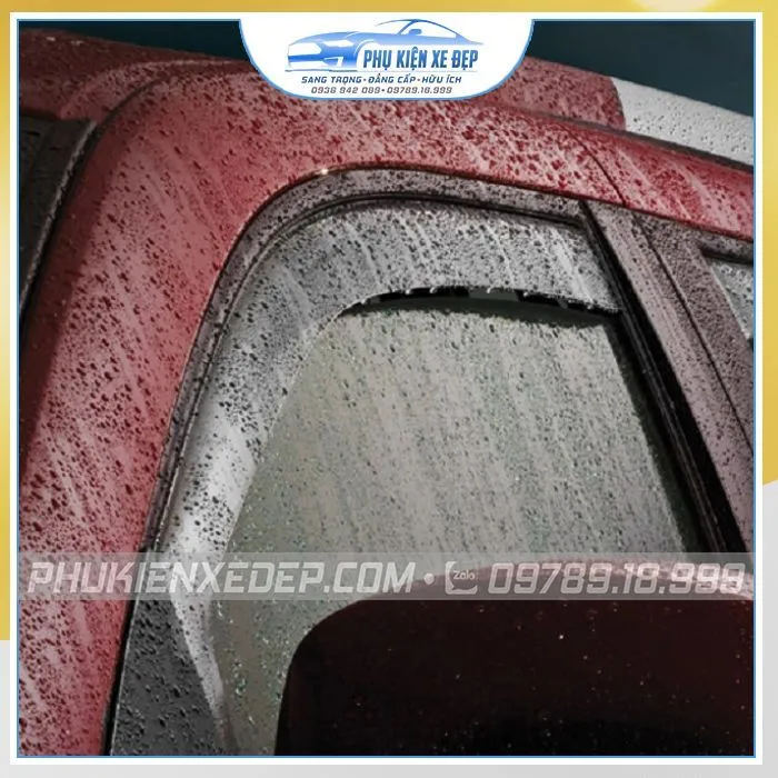 Hoàn thiện quá trình tự lắp vè che mưa, đảm bảo phụ kiện chắc chắn và thẩm mỹ