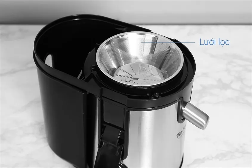 Lắp lại các bộ phận sau khi vệ sinh để bảo quản