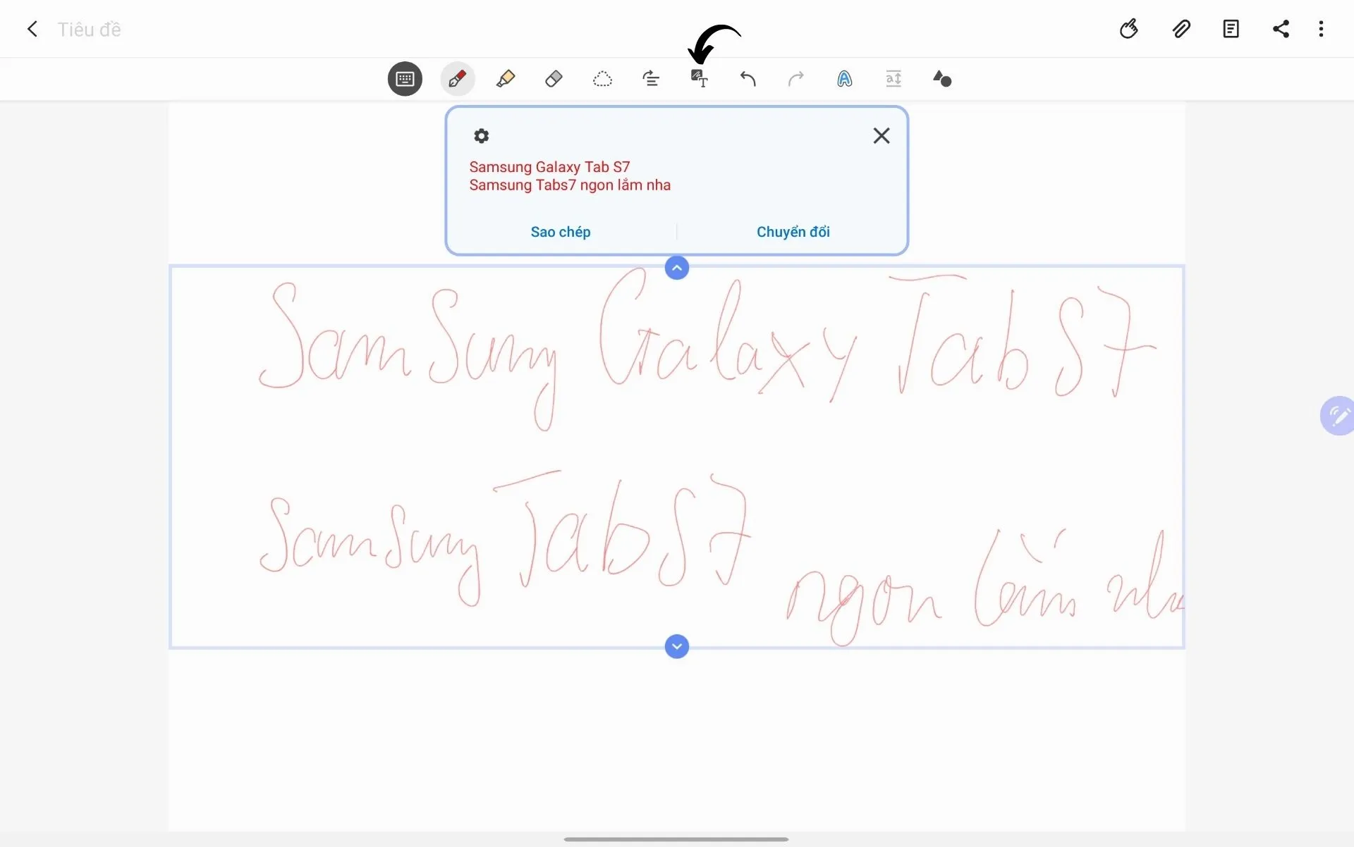 Người dùng chuyển đổi chữ viết tay thành văn bản kỹ thuật số trên máy tính bảng Samsung với S Pen