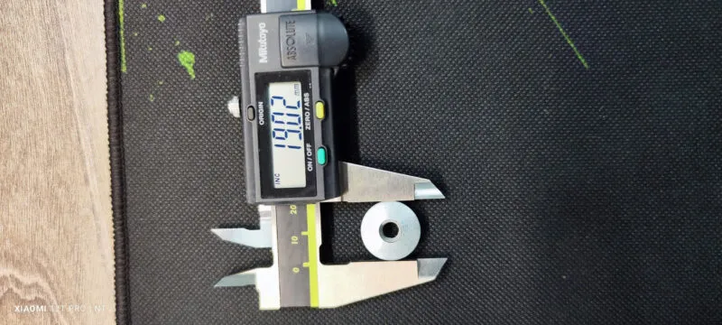 vít bắn tôn chống bão 19mm chi tiết với đệm chống thấm và ren xoắn chắc chắn