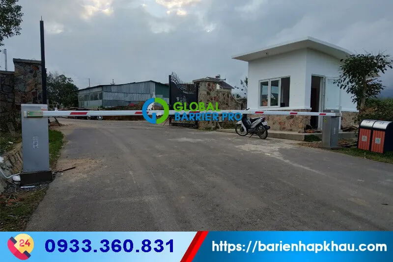 Hệ thống barrier tự động với vỏ thùng inox 304 cao cấp, bền bỉ theo thời gian