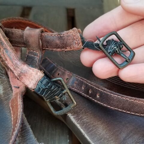 Cách Sửa Tóc Mái Quá Dày Hiệu Quả và Phong Cách Tại Nhà Cách Sửa Tóc Mái Quá Dày Hiệu Quả và Phong Cách Tại Nhà