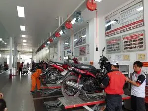 Sửa chữa hệ thống phun xăng điện tử xe máy phức tạp khi xe không đề được