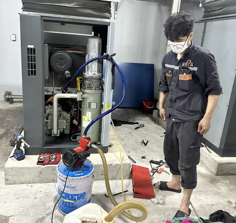 Xử lý lỗi quá nhiệt độ cao cho máy nén khí trục vít tại nhà máy